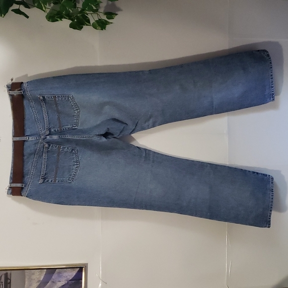 Express Bootcut Jean's - Picture 5 of 9